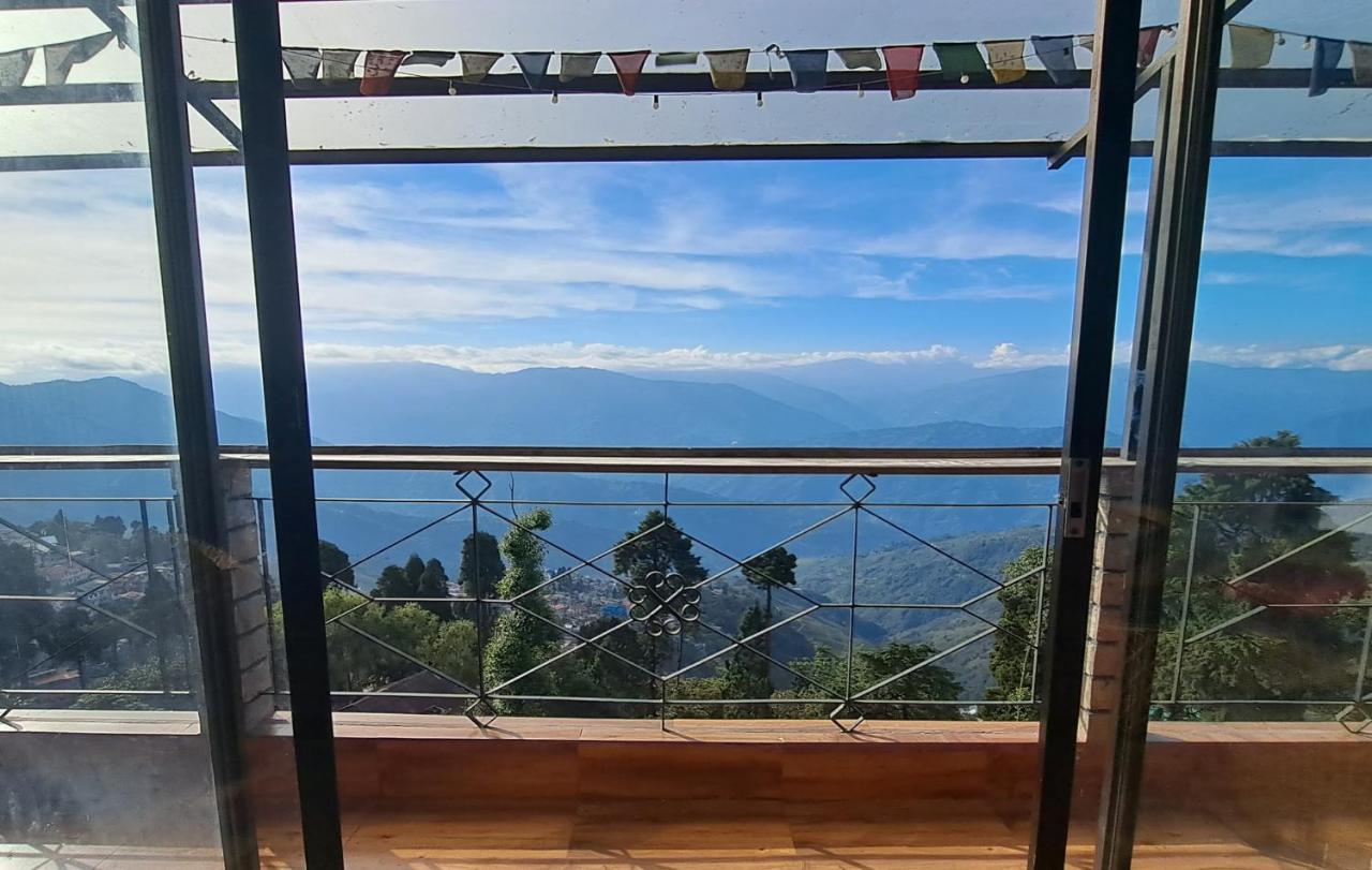 Darjeeling Heights - A Boutique Mountain View Homestay Екстериор снимка