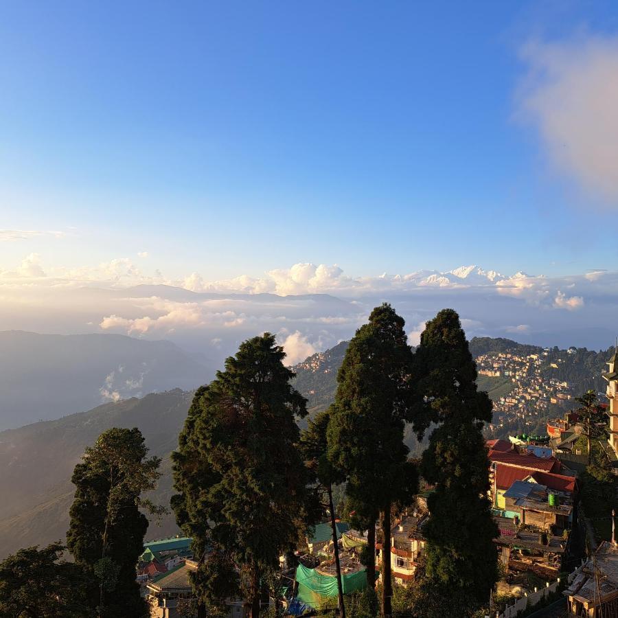Darjeeling Heights - A Boutique Mountain View Homestay Екстериор снимка