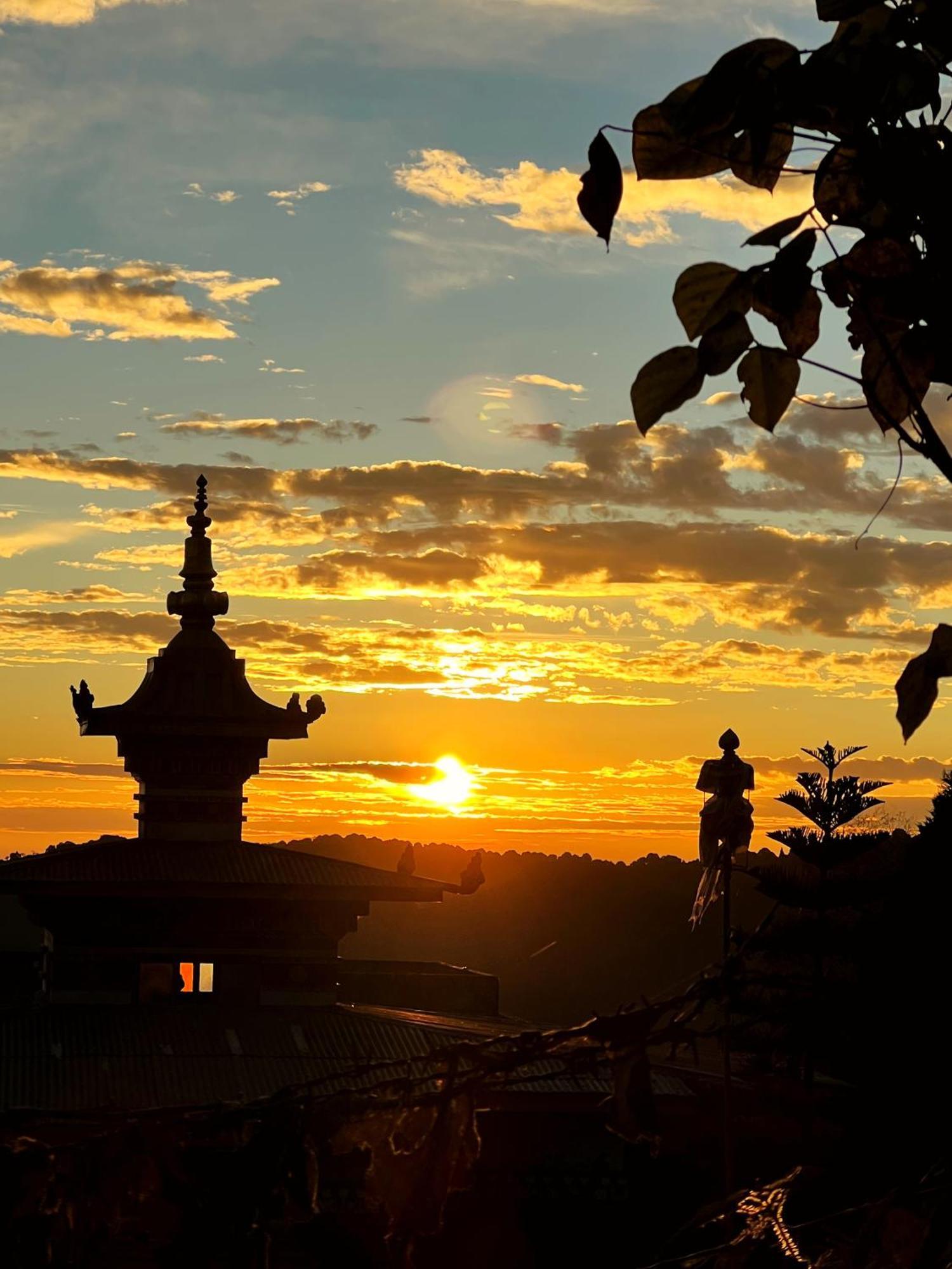 Darjeeling Heights - A Boutique Mountain View Homestay Екстериор снимка
